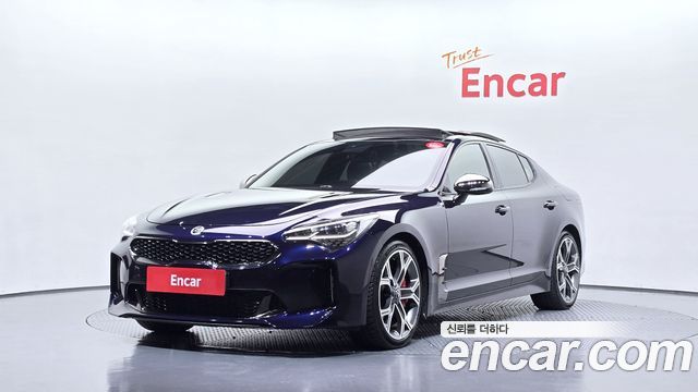 Kia Stinger 2018 — photo 1