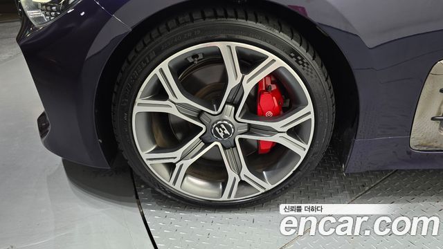 Kia Stinger 2018 — photo 5