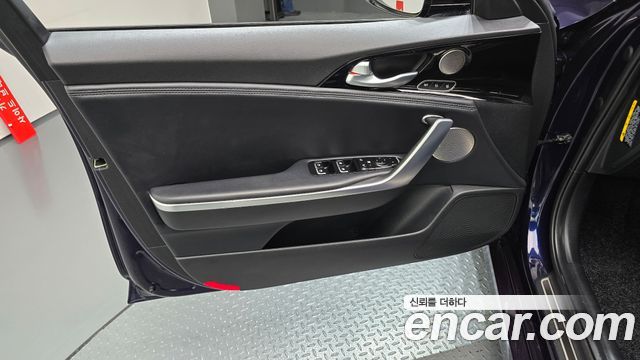 Kia Stinger 2018 — photo 14