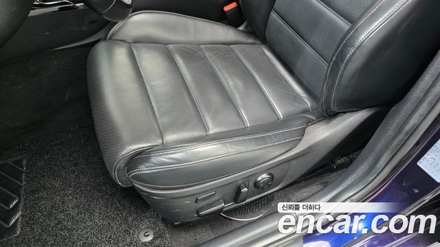 Kia Stinger 2018 — photo 34