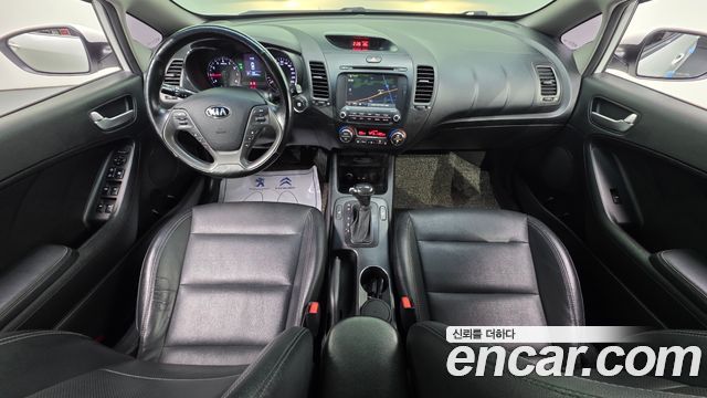 Kia K3 2013 — photo 7