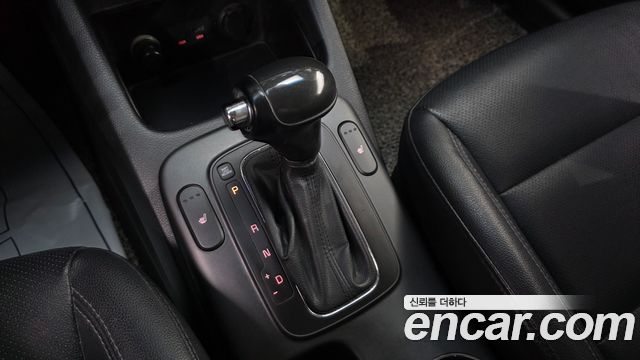 Kia K3 2013 — photo 9