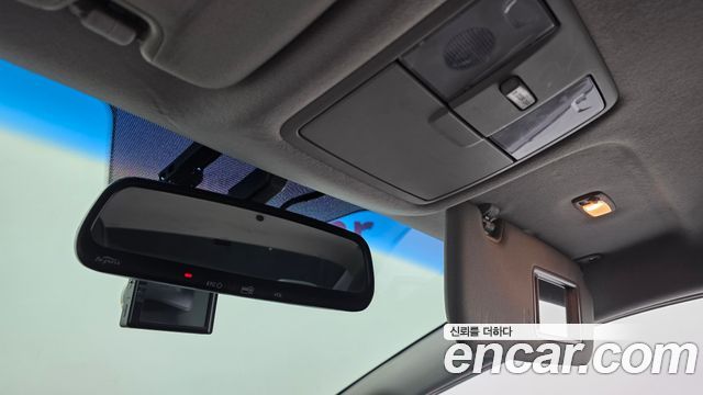 Kia K3 2013 — photo 17