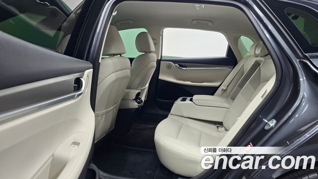 Hyundai Grandeur 2022 — photo 18
