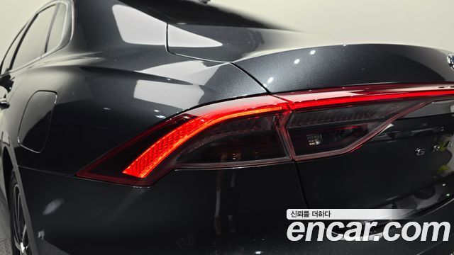 Hyundai Grandeur 2022 — photo 9