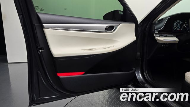 Hyundai Grandeur 2022 — photo 14