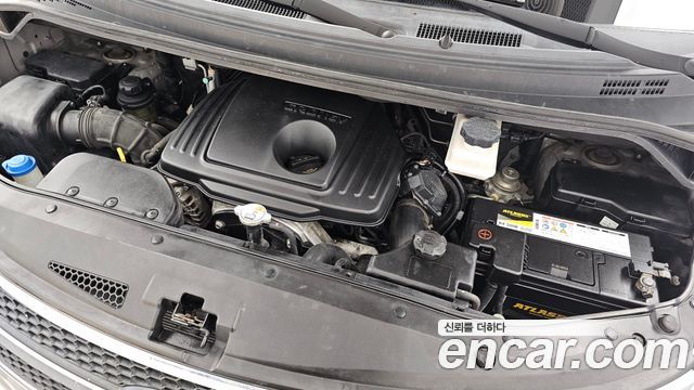 Hyundai Starex 2013 — photo 6