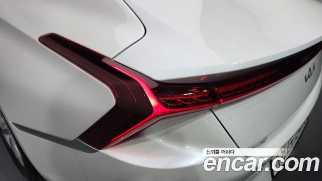 Kia K8 2023 — photo 9