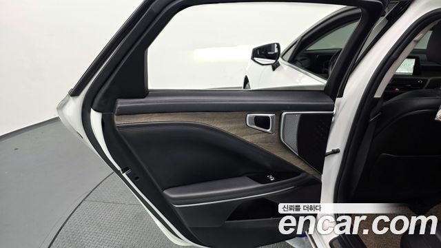 Kia K8 2023 — photo 15