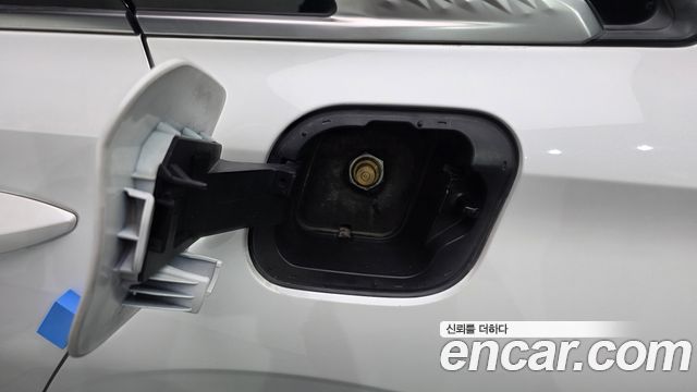 Kia K8 2023 — photo 32