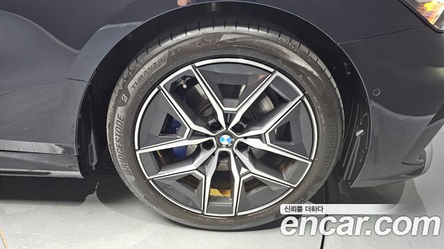BMW 5-Series 2026 — photo 7