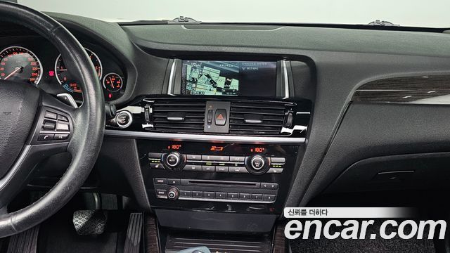 BMW X4 2015 — photo 19