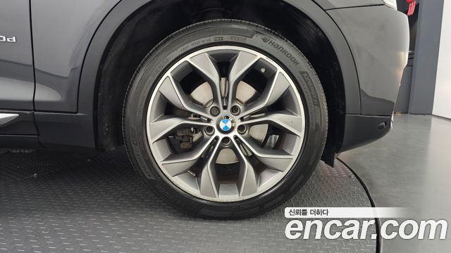 BMW X4 2015 — photo 7