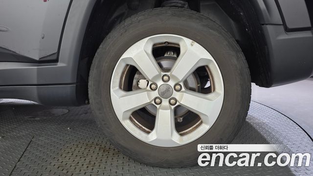 Jeep Compass 2019 — photo 7