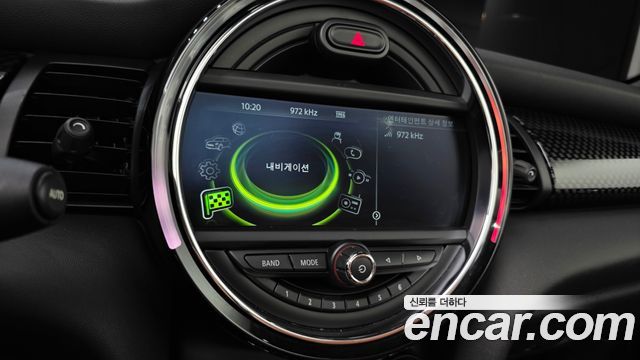Mini Cooper Convertible 2016 — photo 13