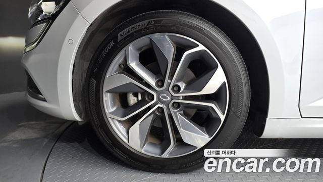 Renault Korea SM6 2019 — photo 5