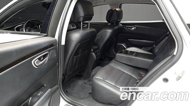 Renault Korea SM6 2019 — photo 11