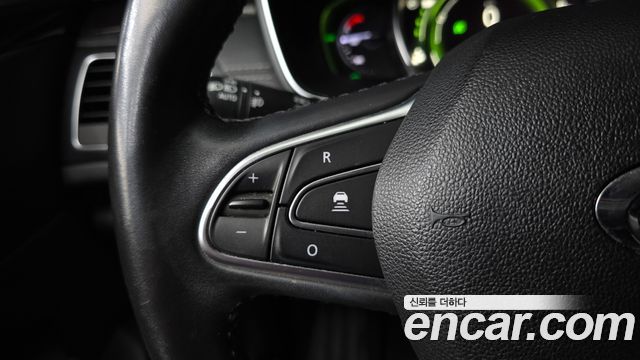 Renault Korea SM6 2019 — photo 15
