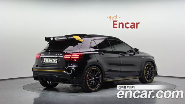 Mercedes-Benz GLA-Class 2018 — photo 2