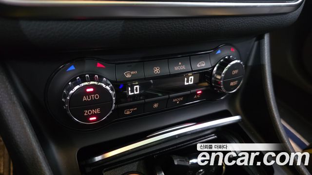 Mercedes-Benz GLA-Class 2018 — photo 22