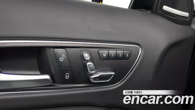 Mercedes-Benz GLA-Class 2018 — photo 27