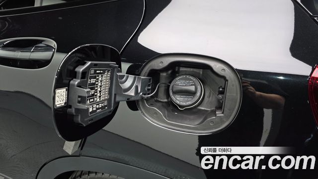 Mercedes-Benz GLA-Class 2018 — photo 29
