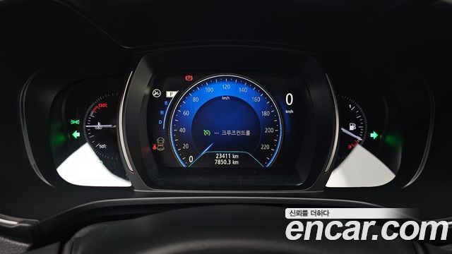 Renault Korea QM6 2023 — photo 11