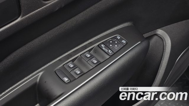 Renault Korea QM6 2023 — photo 24