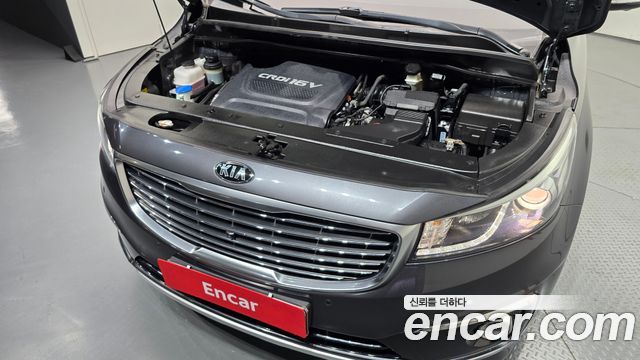 Kia Canival 2016 — photo 6
