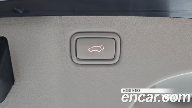 Kia Canival 2016 — photo 16
