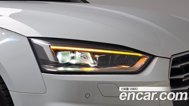 Audi A5 2019 — photo 8