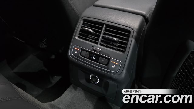 Audi A5 2019 — photo 31