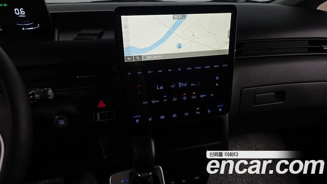 Hyundai Staria 2025 — photo 20