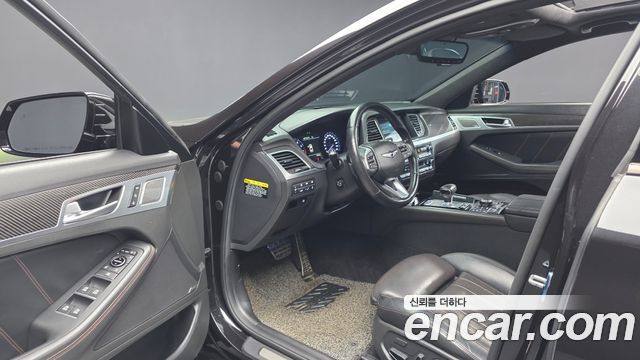 Genesis G80 2018 — photo 13