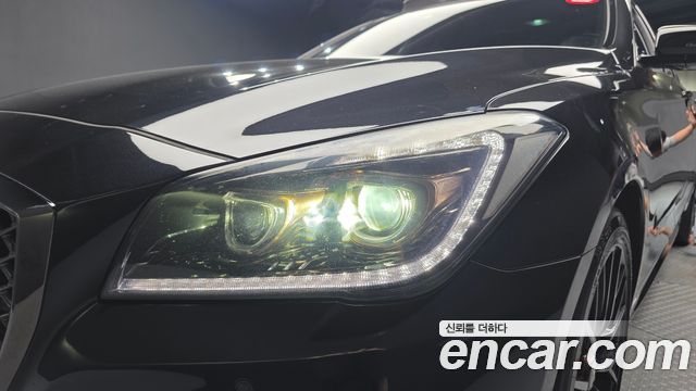 Genesis G80 2018 — photo 8