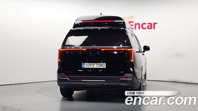 Kia Canival 2025 — photo 4