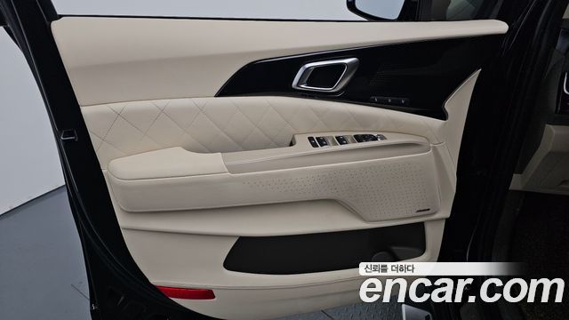 Kia Canival 2025 — photo 14
