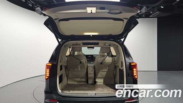 Kia Canival 2025 — photo 29