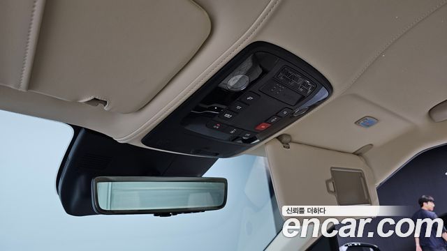 Kia Canival 2025 — photo 31