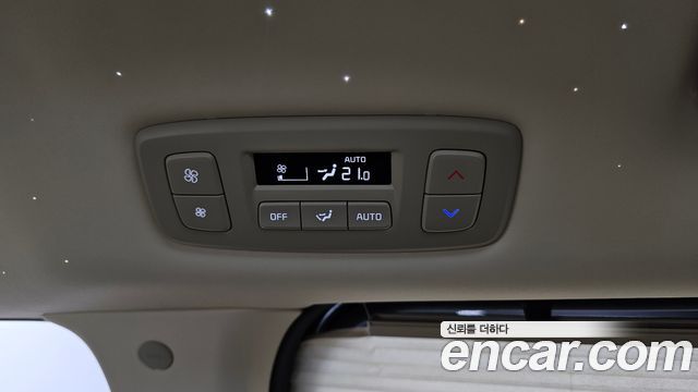 Kia Canival 2025 — photo 32