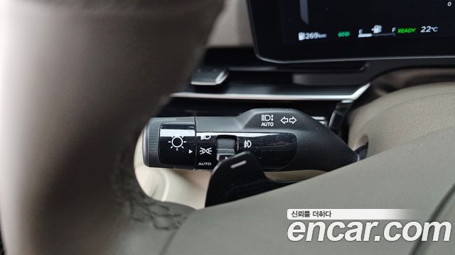 Kia Canival 2025 — photo 34