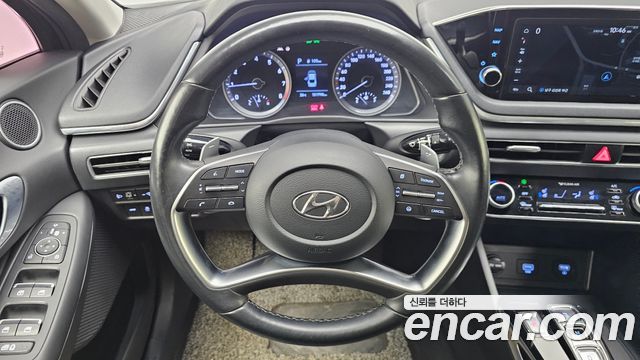 Hyundai Sonata 2021 — photo 13