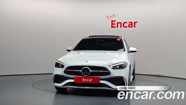 Mercedes-Benz C-Class 2022 — photo 3