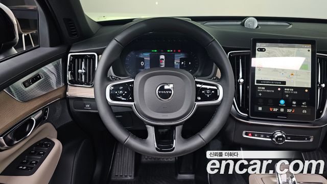 Volvo XC90 2026 — photo 18