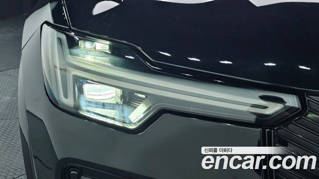 Volvo XC90 2026 — photo 8