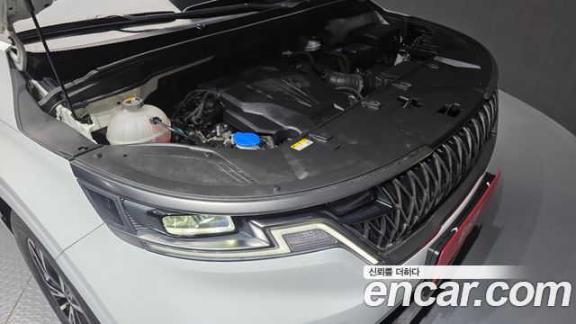 Kia Canival 2023 — photo 6