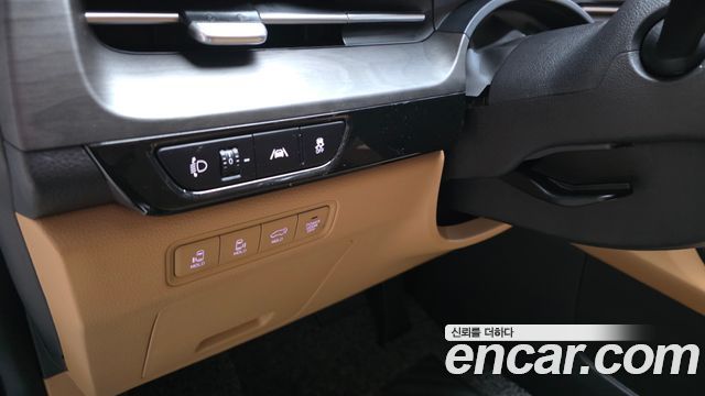 Kia Canival 2023 — photo 14
