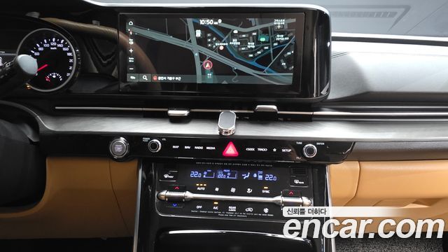 Kia Canival 2023 — photo 15
