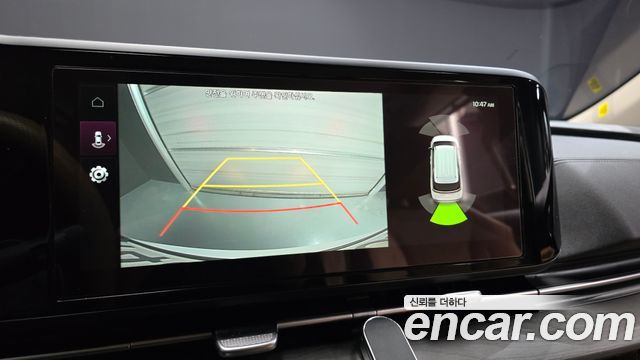 Kia Canival 2023 — photo 16