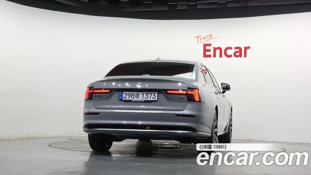 Volvo S90 2026 — photo 4